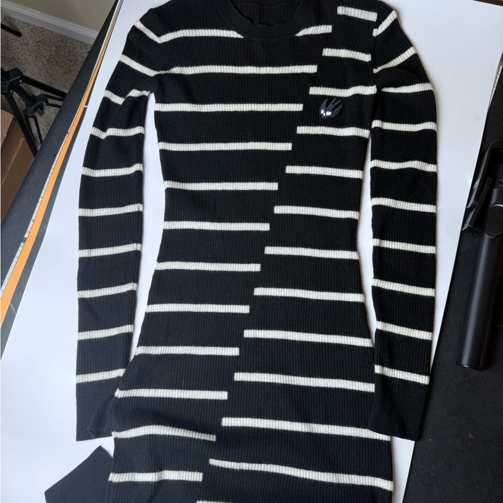 McQ by Alexander McQueen Black and Cream Long Sleeve Dress